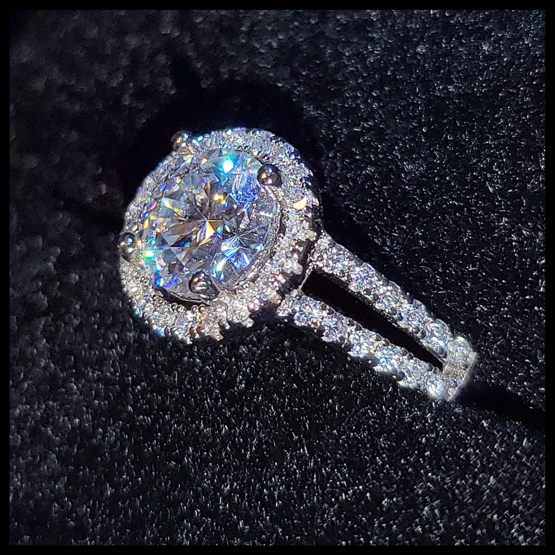 1 ct. Moissanite Round Halo Ring